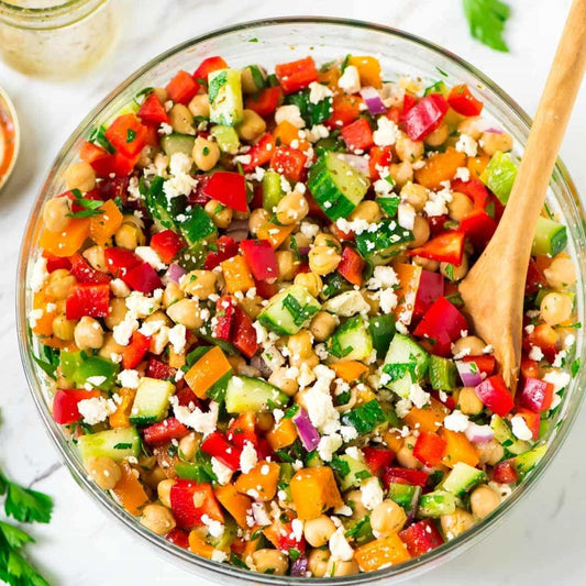 Mediterranean Chickpea Salad (per serving)
